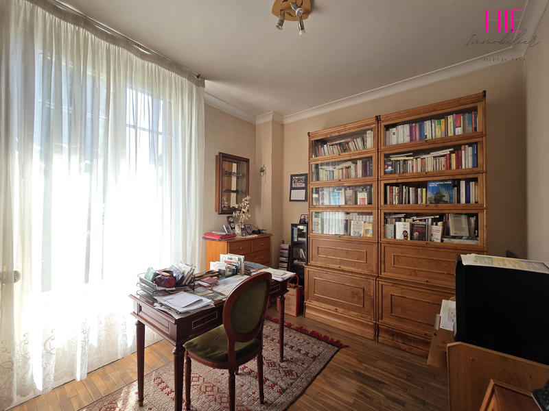 Maison traditionnelle - 103 m² - 5 pièces