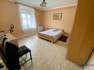 Immeuble - 102 m² - 5 pièces