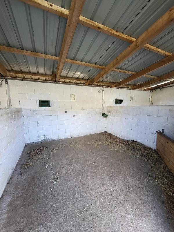 Maison - 250 m² - 11 pièces