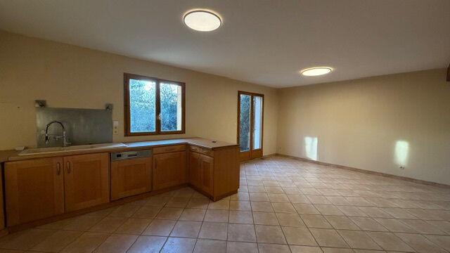 Maison - 190 m² - 6 pièces