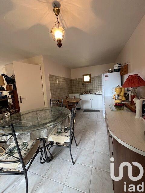 Maison - 180 m² - 6 pièces