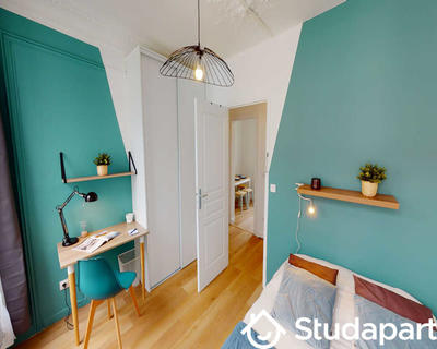 Chambre - 70 m² - 1 pièce