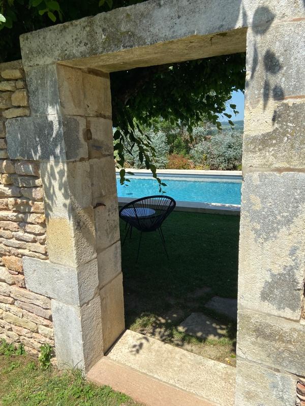 Maison - 201 m² - 8 pièces