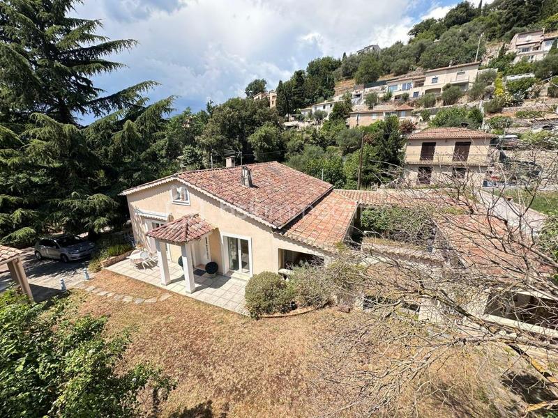 Maison - 141 m² - 5 pièces