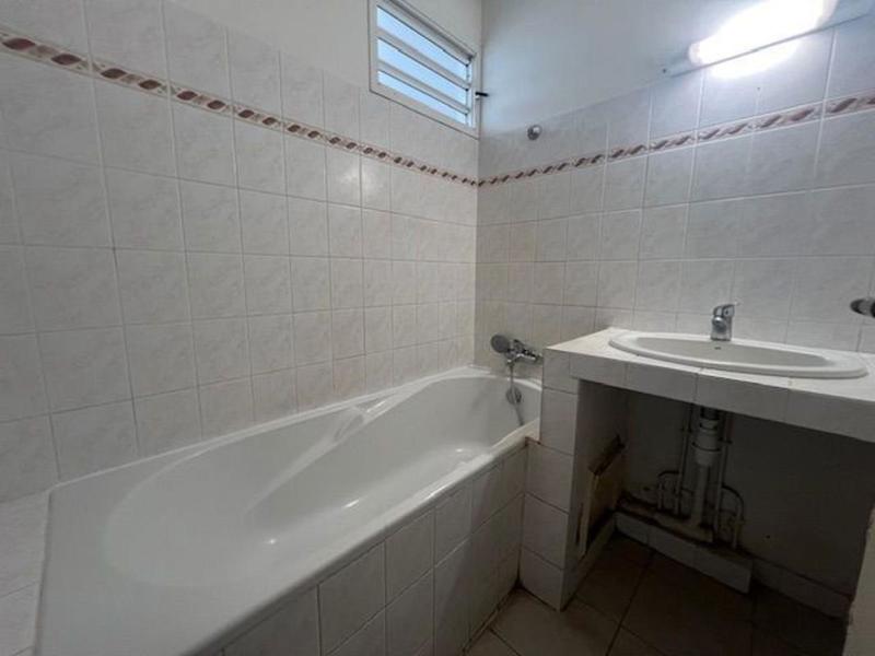 Appartement - 90 m² - 3 pièces