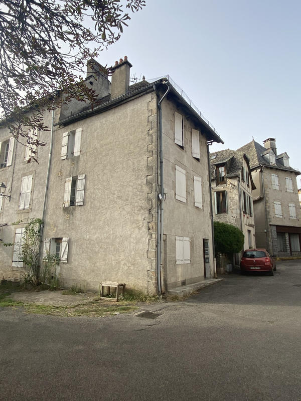 Immeuble - 75 m² - 4 pièces