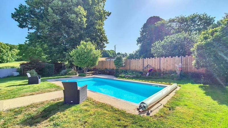 Maison de village - 139 m² - 6 pièces