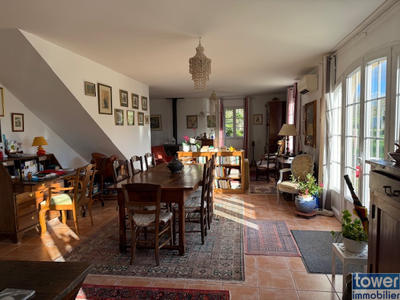 Maison - 149 m² - 5 pièces