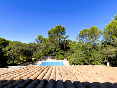 Villa - 169 m² - 6 pièces