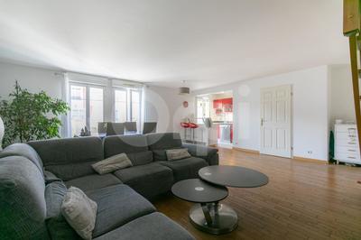 Appartement - 105 m² - 5 pièces