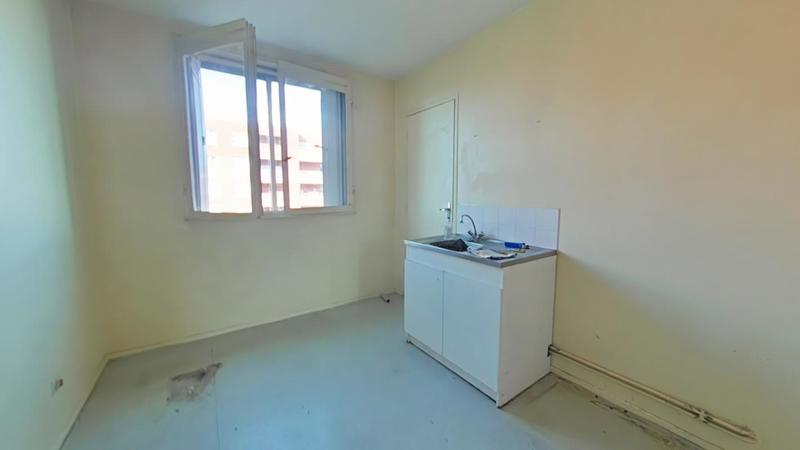 Appartement ancien - 66 m² - 3 pièces