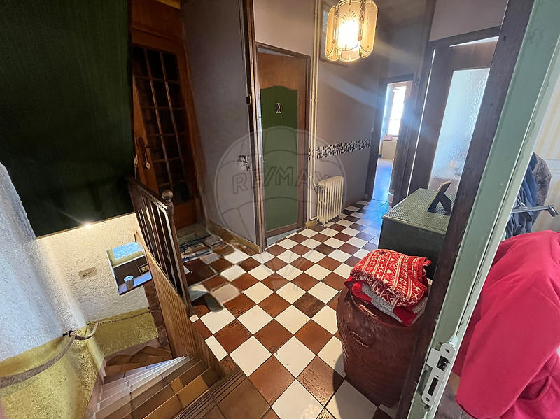 Maison - 200 m² - 8 pièces