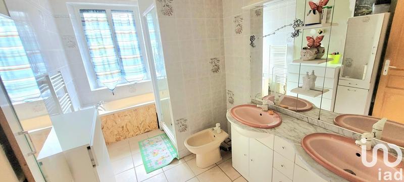 Maison - 154 m² - 8 pièces