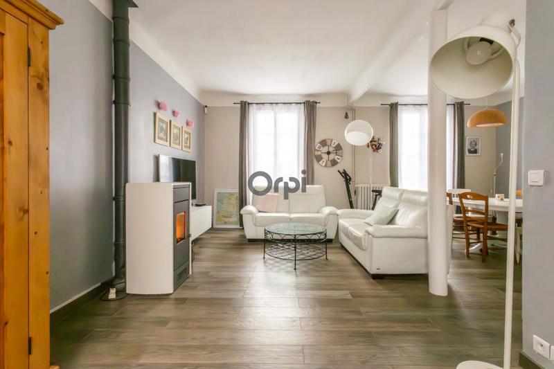 Maison - 105 m² - 4 pièces