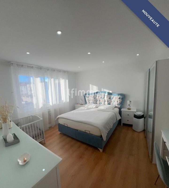 Appartement - 97 m² - 3 pièces