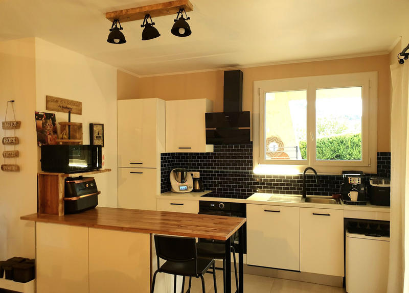 Appartement - 104 m² - 5 pièces