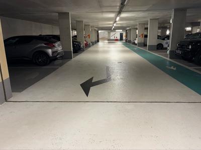 Parking / Garage - 14 m²