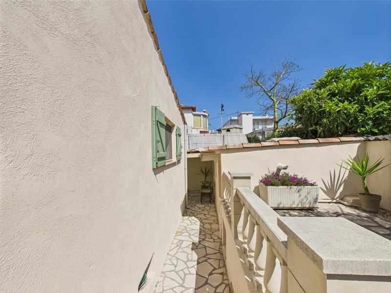 Maison de ville - 100 m² - 4 pièces