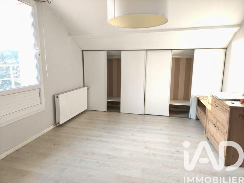 Maison - 102 m² - 4 pièces