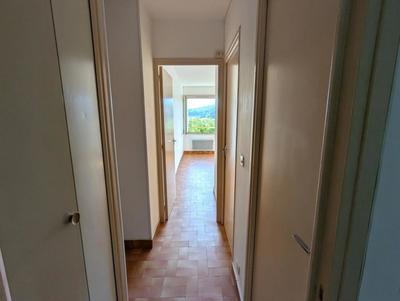 Appartement - 35 m² - 3 pièces