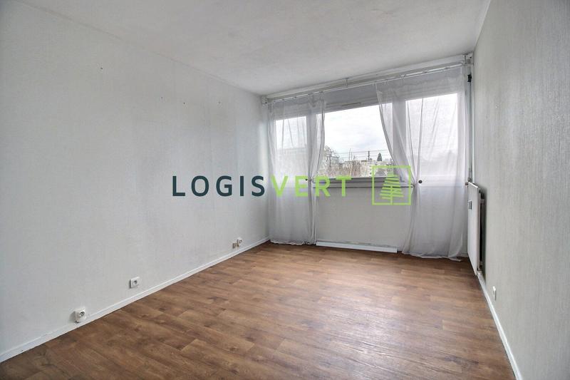 Appartement - 90 m² - 5 pièces
