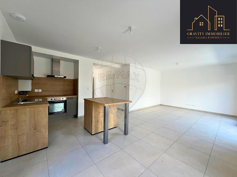 Maison - 103 m² - 5 pièces