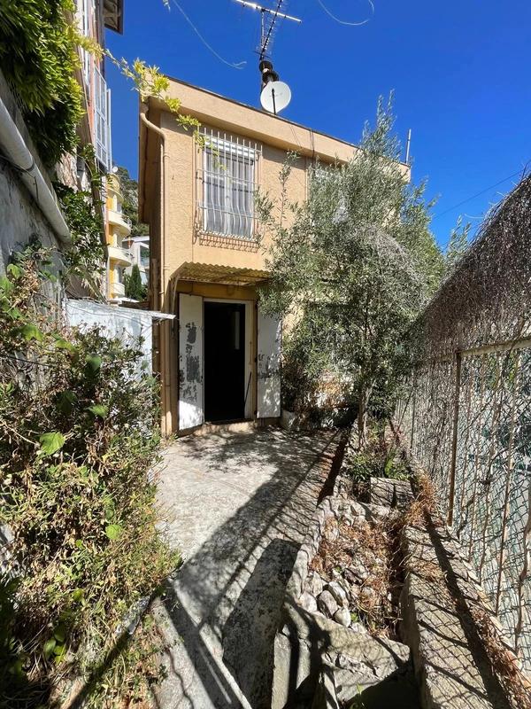 Maison - 100 m² - 3 pièces