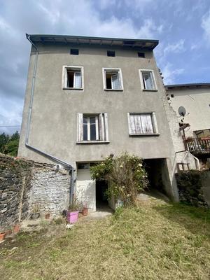 Maison - 123 m² - 10 pièces