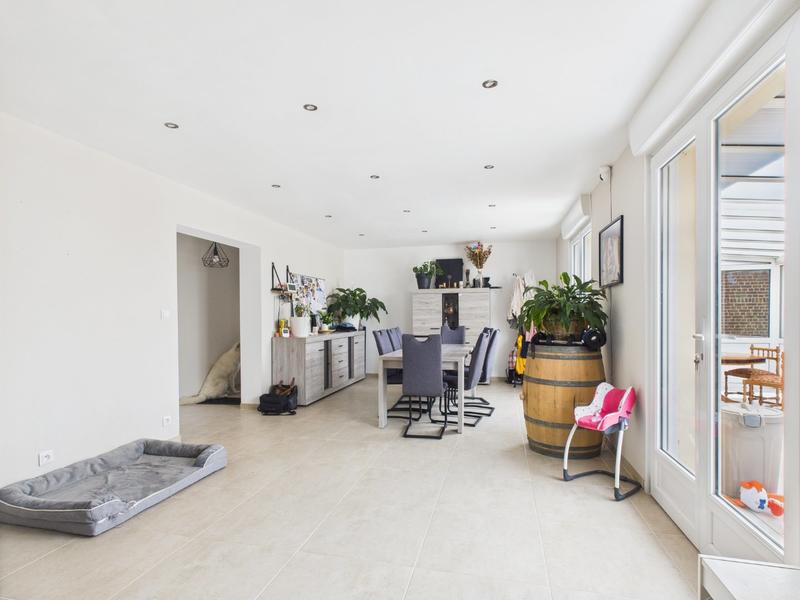 Maison - 115 m² - 4 pièces