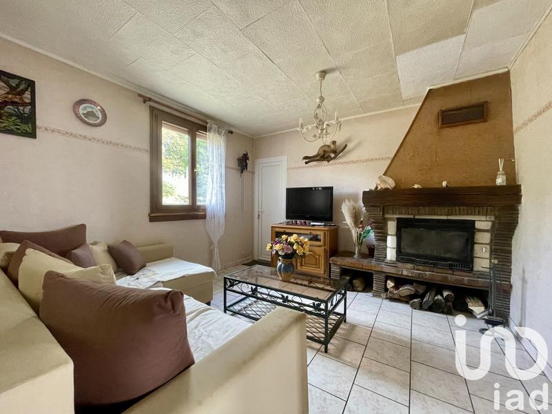 Maison - 90 m² - 4 pièces