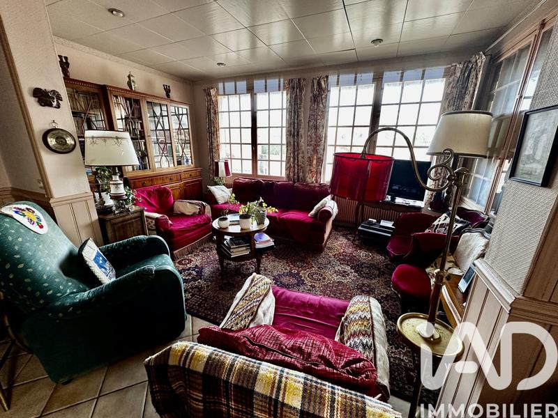 Maison - 158 m² - 8 pièces