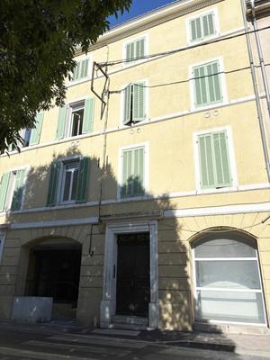 Appartement - 81 m² - 4 pièces