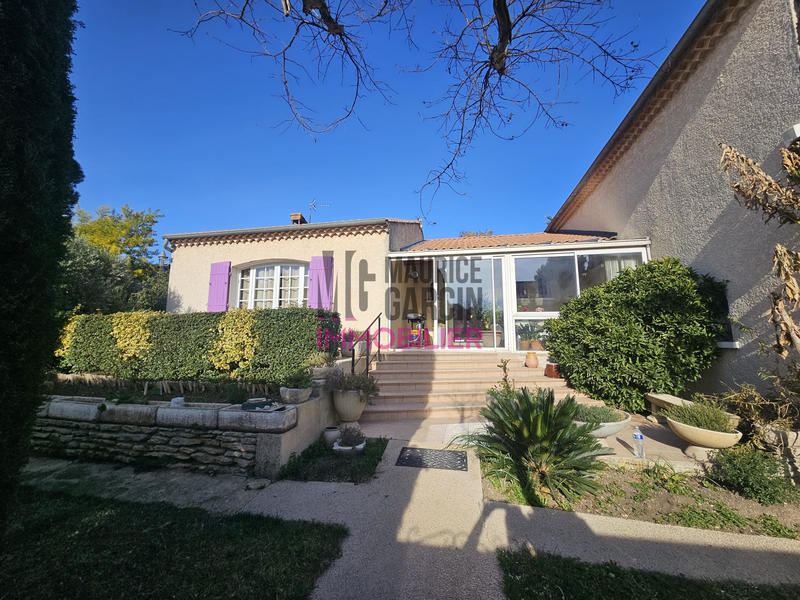 Villa - 179 m² - 6 pièces