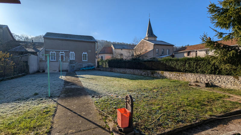 Maison - 208 m² - 6 pièces