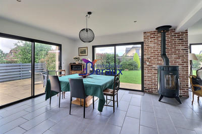 Maison contemporaine - 200 m² - 7 pièces