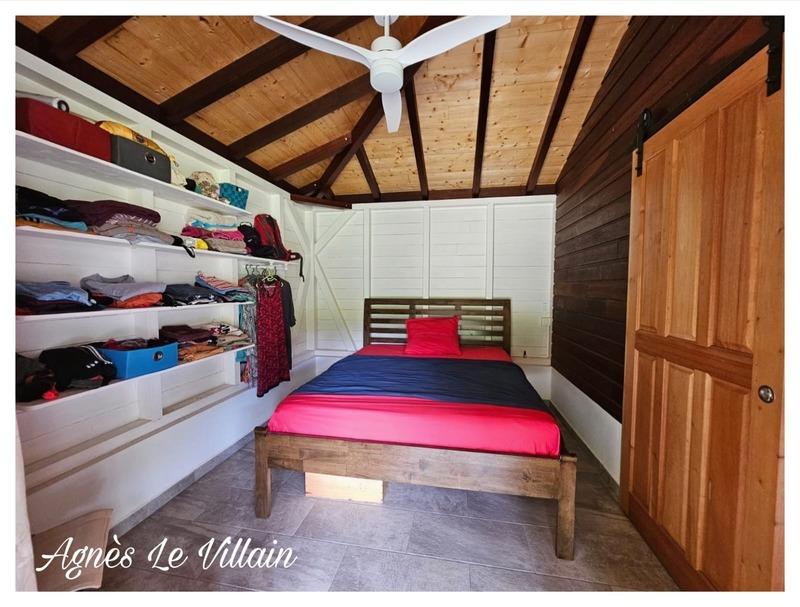 Terrain constructible - 1 043 m²