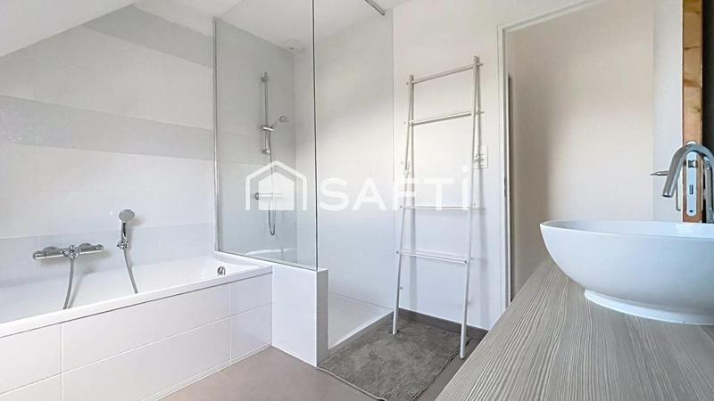 Maison de ville - 95 m² - 5 pièces