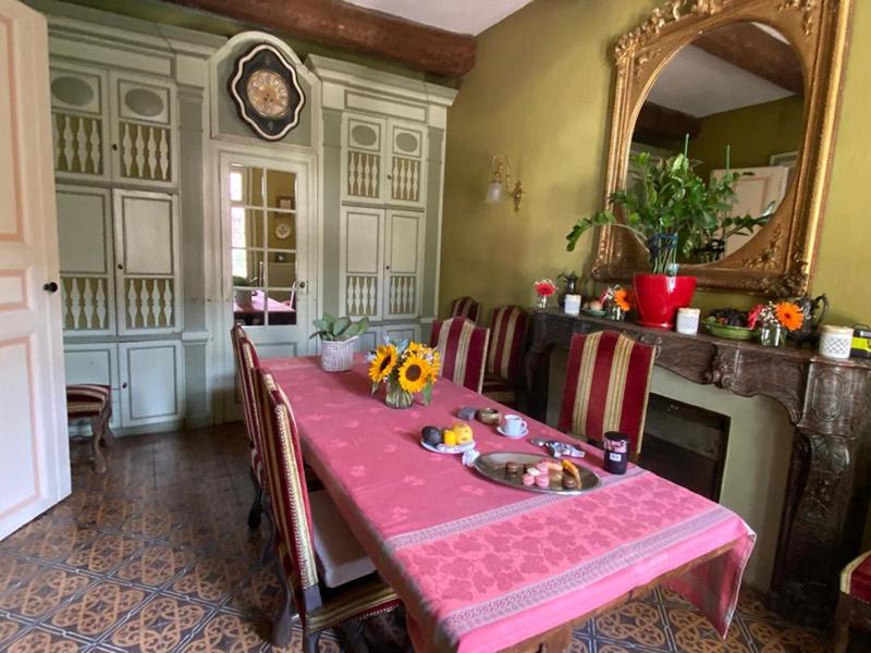 Maison - 204 m² - 10 pièces