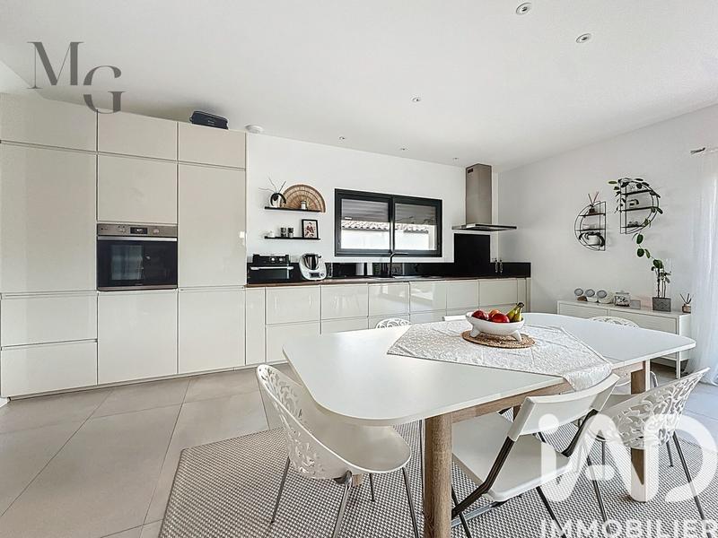 Maison - 108 m² - 4 pièces