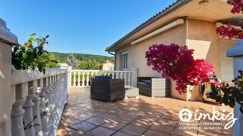 Maison - 138 m² - 5 pièces