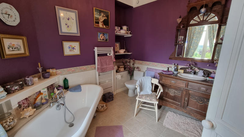 Maison - 188 m² - 9 pièces