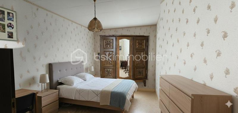 Maison - 105 m² - 5 pièces