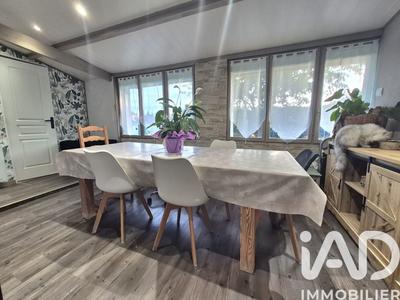 Maison - 135 m² - 6 pièces