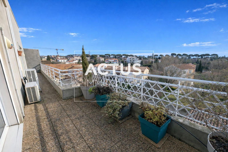 Appartement - 84 m² - 3 pièces