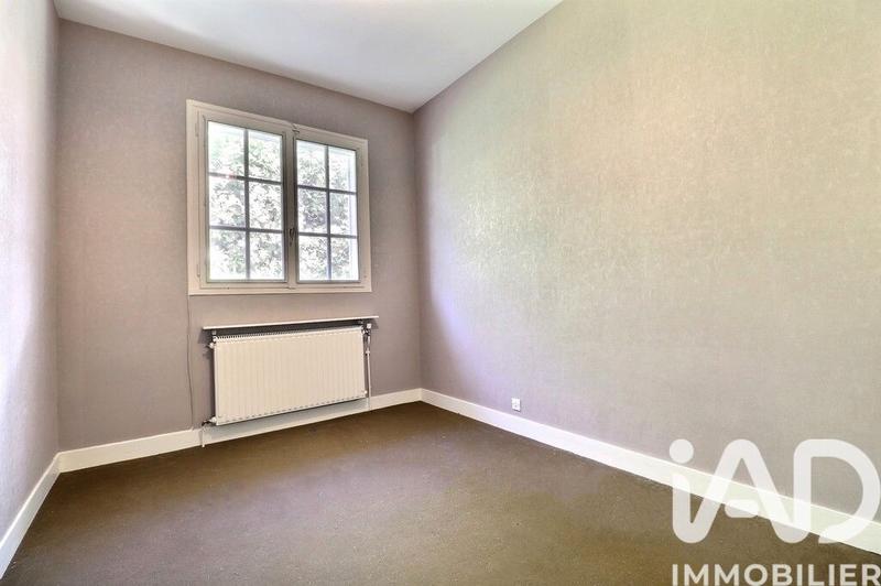 Maison - 170 m² - 9 pièces