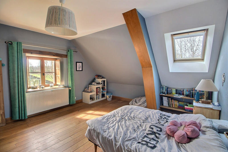 Longère - 215 m² - 9 pièces