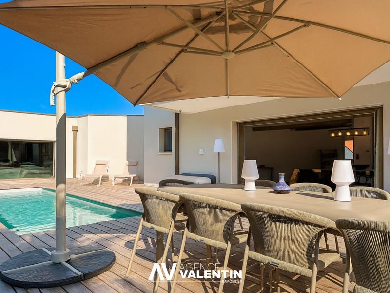 Maison - 148 m² - 5 pièces