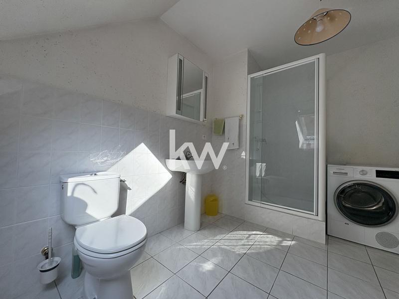 Maison - 150 m² - 7 pièces