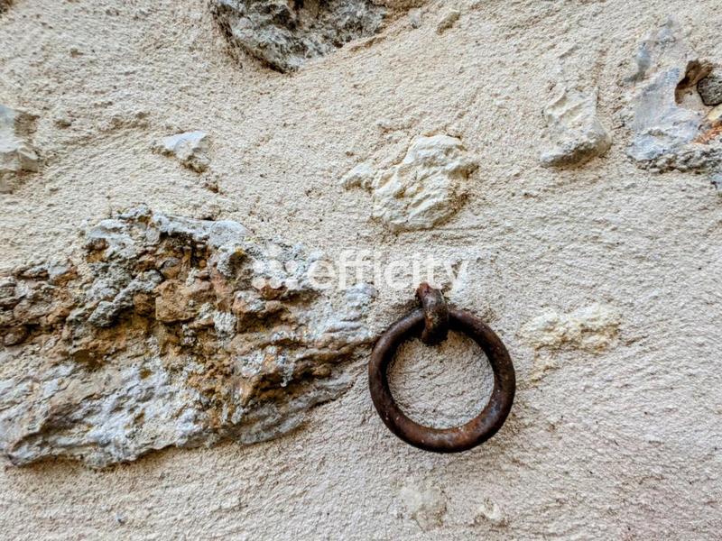 Demeure - 130 m² - 5 pièces