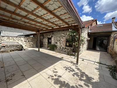 Maison - 210 m² - 8 pièces